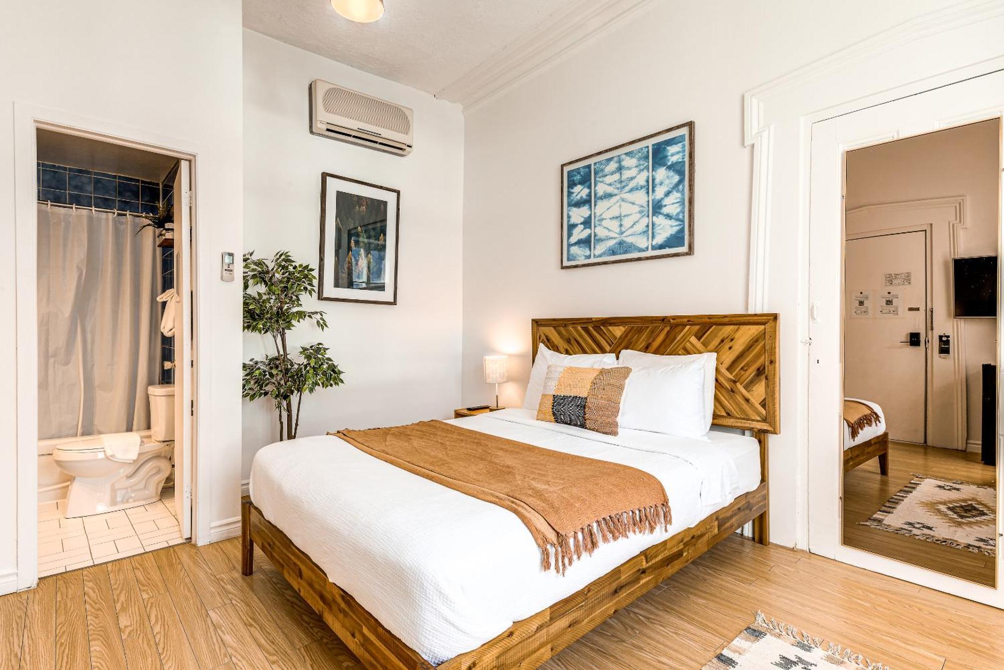 North House - Hotel Automatise Manoir Des Remparts ควิเบกซิตี้ ภายนอก รูปภาพ