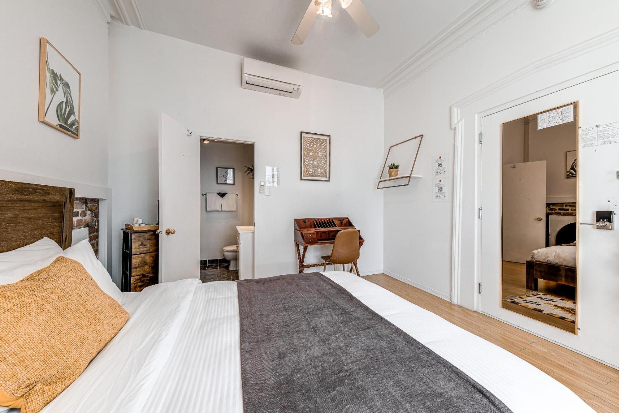 North House - Hotel Automatise Manoir Des Remparts ควิเบกซิตี้ ภายนอก รูปภาพ