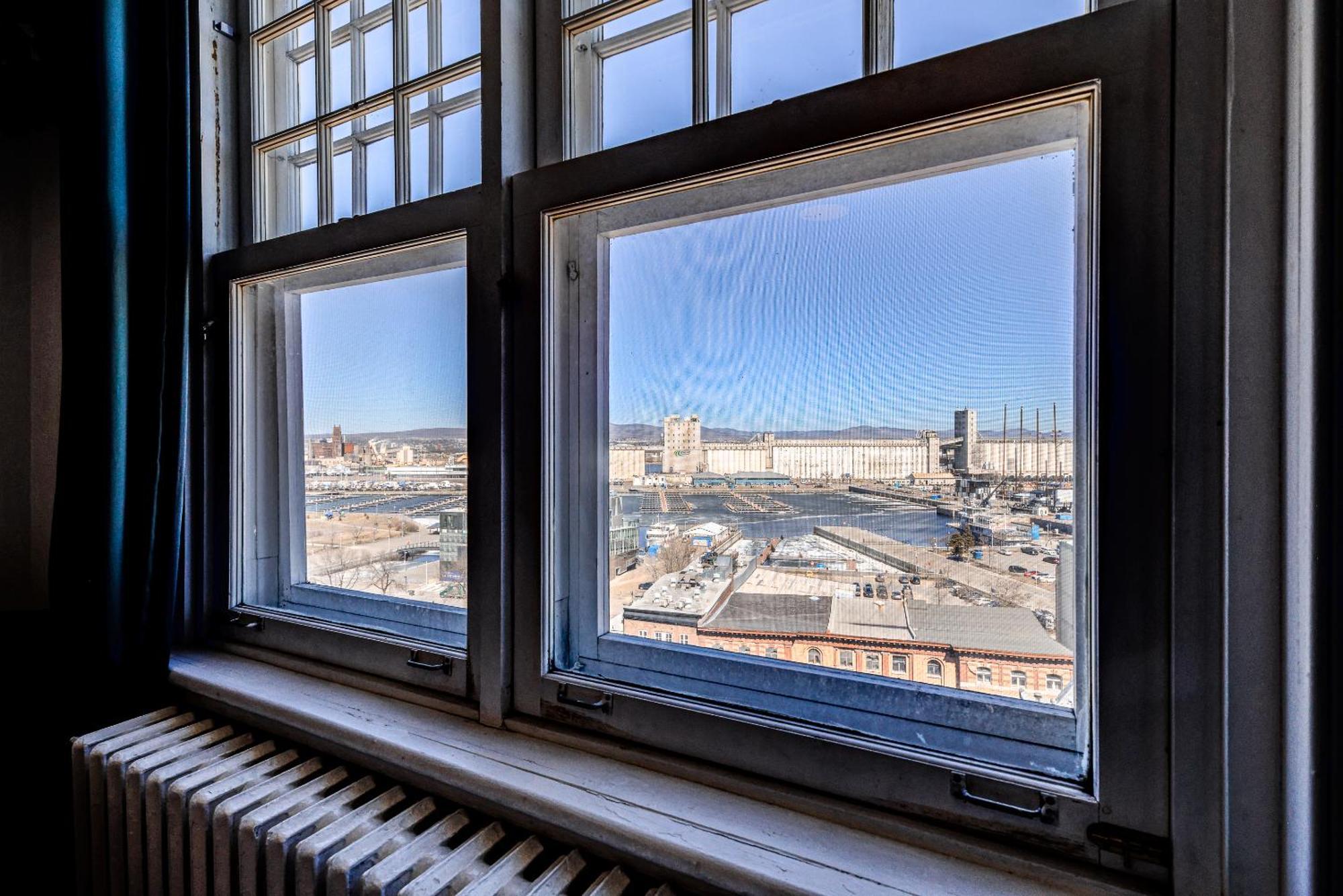 North House - Hotel Automatise Manoir Des Remparts ควิเบกซิตี้ ภายนอก รูปภาพ