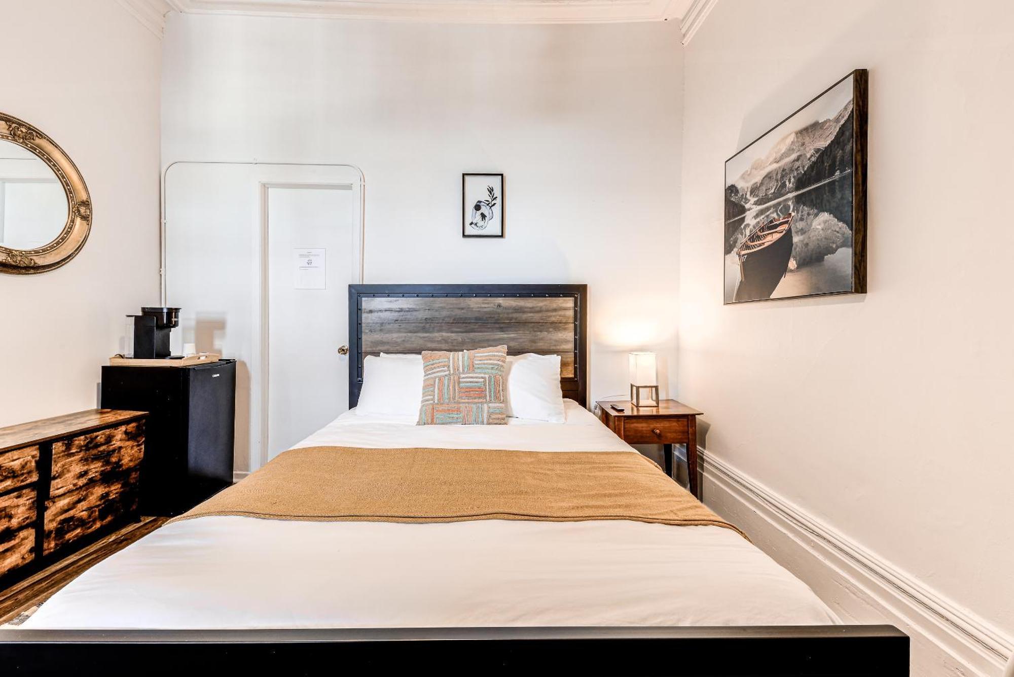 North House - Hotel Automatise Manoir Des Remparts ควิเบกซิตี้ ภายนอก รูปภาพ